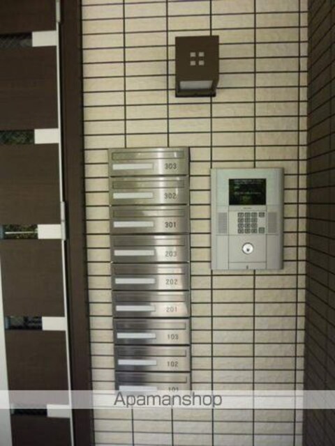 ヴェルデ　ビュー　二子玉川[1LDK/46.65m2]のエントランス1