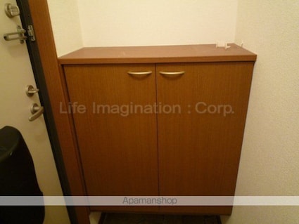 セヴェルＳｅｔａⅡ[2LDK/61.78m2]の玄関