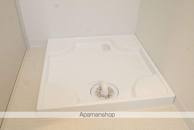 フレール江坂レジデンシャルの内装写真