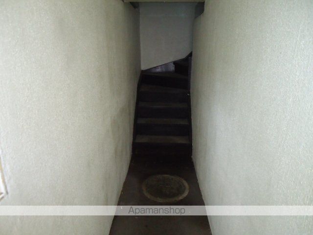 AMS奥村の玄関写真