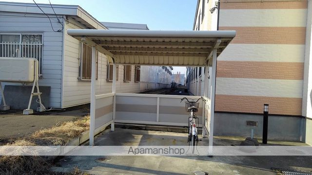 レオパレスメゾンド伏古IIの玄関写真