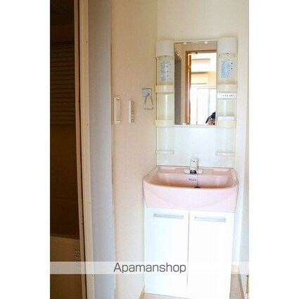 オーシャン本牧[2DK/41.5m2]の洗面所