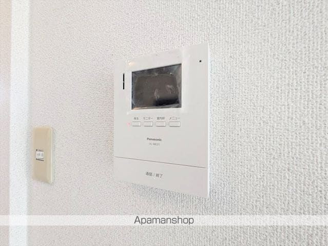 ウィンディア中島 A棟の内装写真