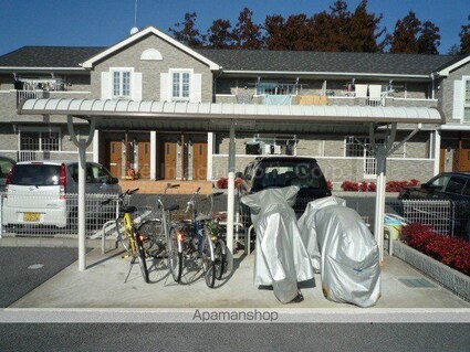 古城チェロ[2LDK/57.02m2]の共用部1