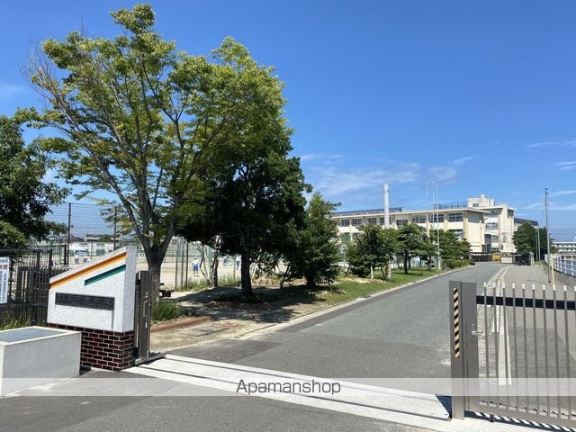 ロイヤルライン周船寺の周辺写真