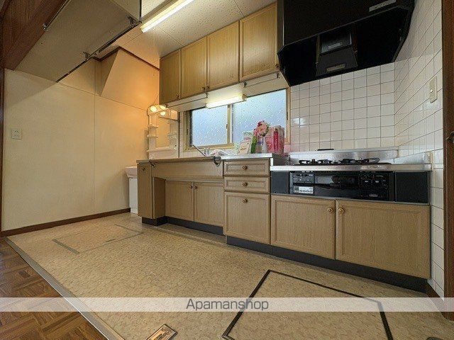 ＪＲ函館本線 滝川駅 バス乗車時間：25分 最寄りバス停で下車 徒歩5分 2階建 築43年の内装写真