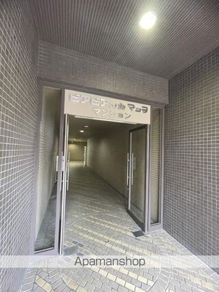 広島県広島市中区大手町５丁目[3LDK/77.56m2]のエントランス2