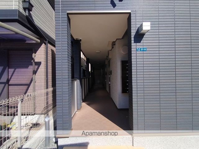 サンセール寝屋川の玄関写真