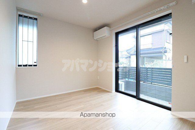 レジデンスヒューゲル鶴ヶ丘IIの内装写真