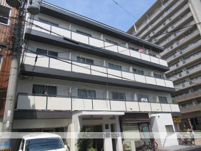 第一下前マンションの外観写真