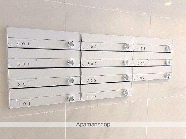 フィオラノセレッソの内装写真