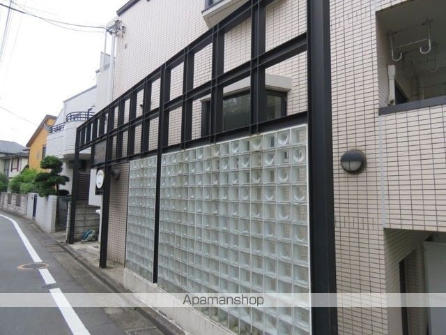 クレッセント三軒茶屋[1R/13.98m2]の外観8