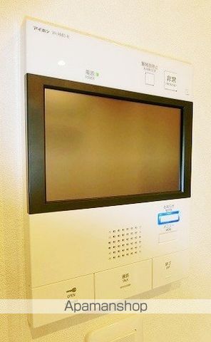 Log登戸Station sideの内装写真