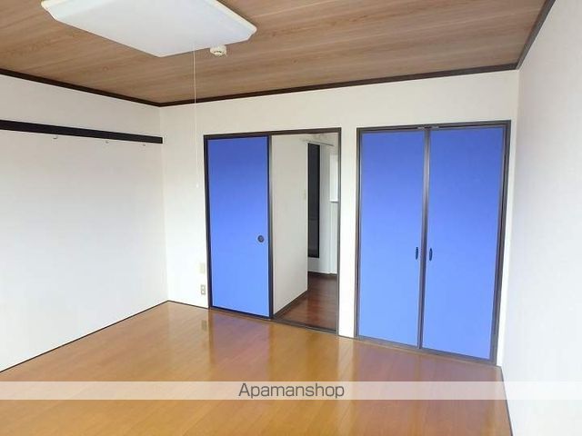 フレグランスWEST A棟の内装写真