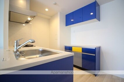 ロイヤルパークスＥＲ万代[2LDK/65.08m2]のキッチン