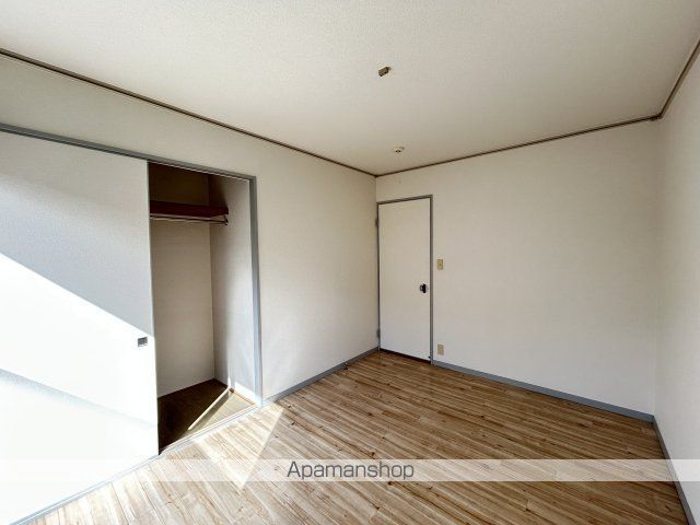 エステートピアVハヤノIIIの内装写真