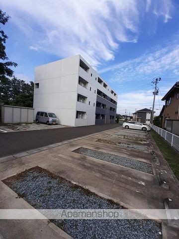 CENTRAL COLINEの外観写真