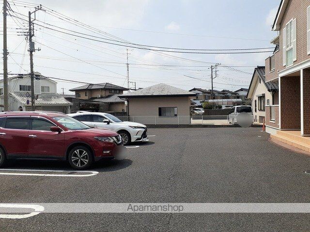 サン・イースト　Ａ[1LDK/44.82m2]の駐車場