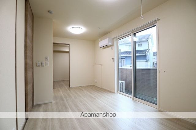 DーROOM蘇原村雨町B棟の内装写真