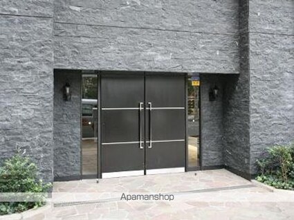 フェニックス横濱関内ＢＡＹ　ＧＡＩＡ[1K/23.03m2]のエントランス1