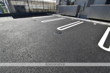 東京都日野市万願寺３丁目[2LDK/50.57m2]の駐車場