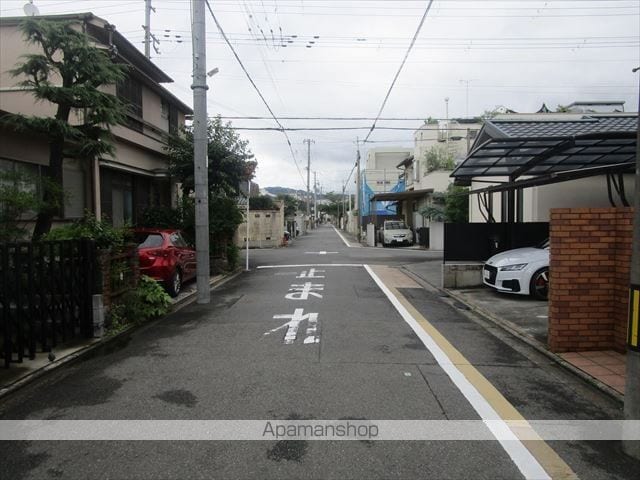 紫野上柳町貸家の外観写真