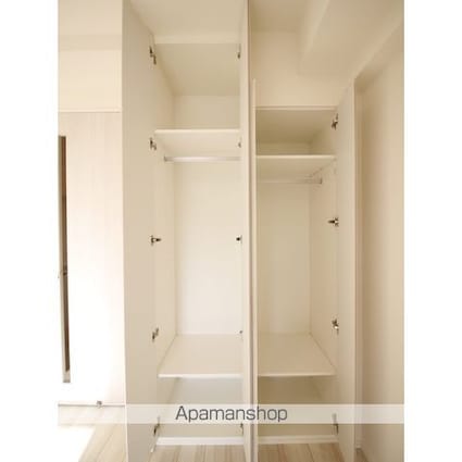 プレール・ドゥーク王子[1K/25.57m2]の収納