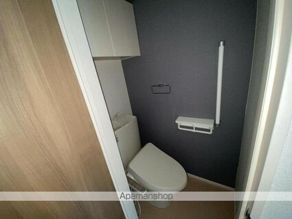 エスポワールＡ（六条町）[1K/35m2]のトイレ