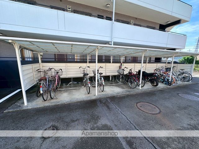 レナジア大岡の外観写真