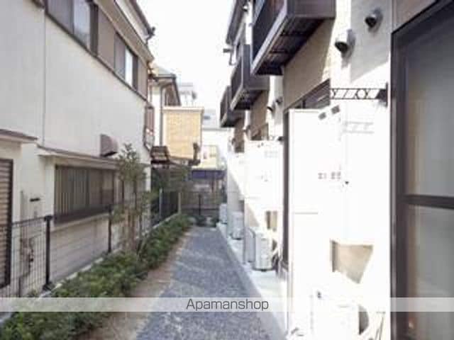 レオパレス境橋の玄関写真