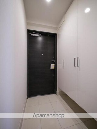 グランシエル南青山[1LDK/37.36m2]の玄関