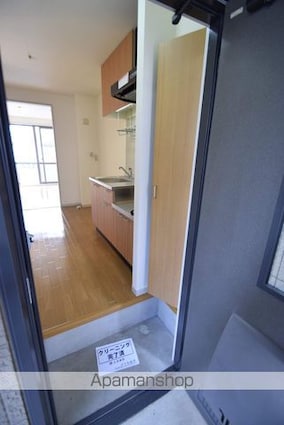 メゾネート戸田公園[1K/21.18m2]の玄関