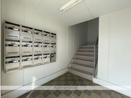 リバーサイド五番館[2LDK/50m2]の共用部3