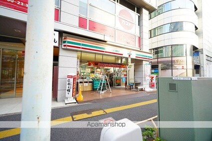 東京都新宿区須賀町[2K/35.26m2]の周辺3