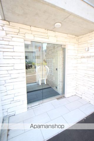 BLANC CASSE N11の玄関写真