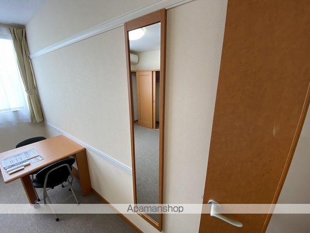レオパレスフローラル合志館の内装写真