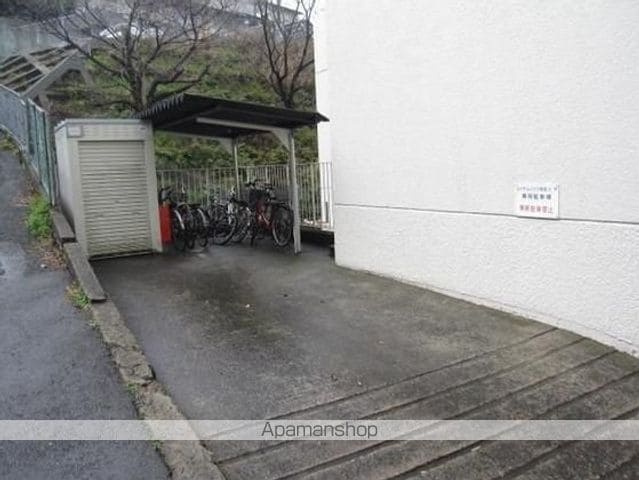 ロイヤルハイツ名池の内装写真