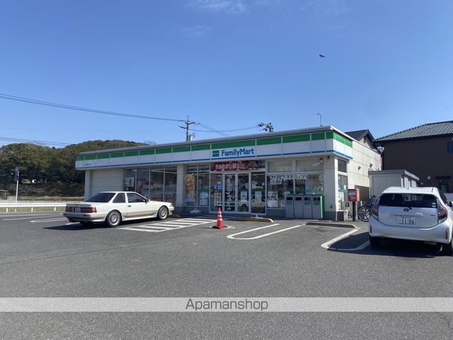 ヴィレッジ中陣 B棟の周辺写真