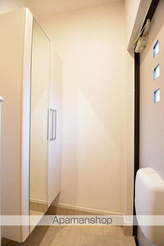 QーフロンティアIIIの内装写真