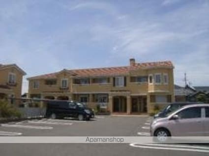 ヴァン　リュミエールⅡ[1LDK/48.39m2]の外観2