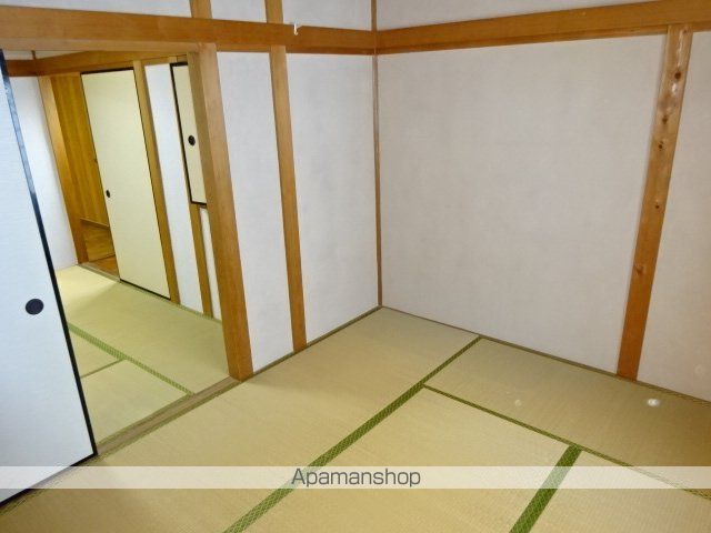 奈良線 城陽駅 徒歩2分 2階建 築41年の内装写真