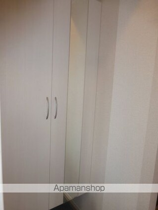 エスタシア光[1LDK/35.35m2]の玄関