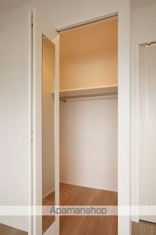 エンクレスト博多LIBERTYの内装写真