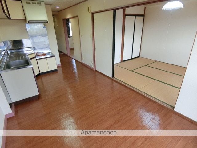 山之尻マンションの内装写真