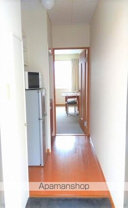 レオパレスシャルマンⅡ[1K/23.18m2]の玄関