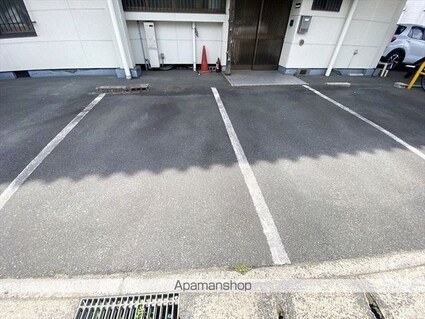 岡山県倉敷市川入[2K/32.23m2]の駐車場