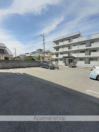 アルドール　庚午[1K/28.27m2]の駐車場4