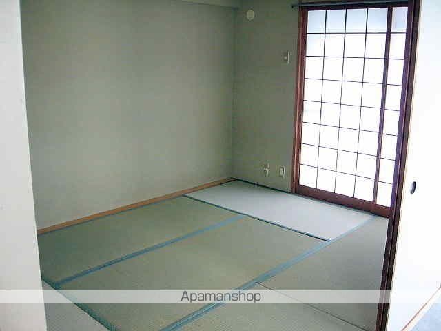 れじでんしあ門戸の内装写真