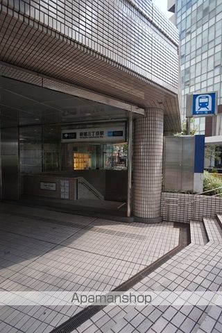 コンフォリア新宿御苑Iの周辺写真