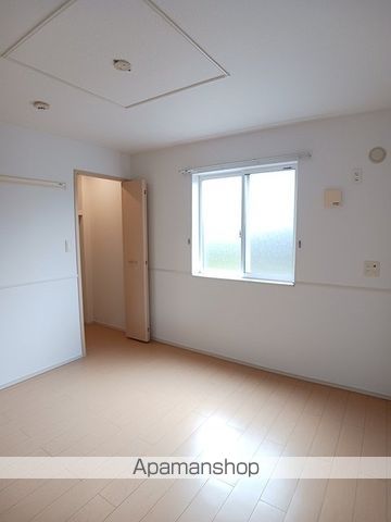 ヴィヴァーチェ IIの内装写真